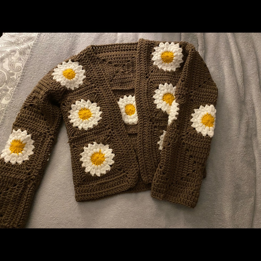 ‘70s Inspired Crochet Cardigan